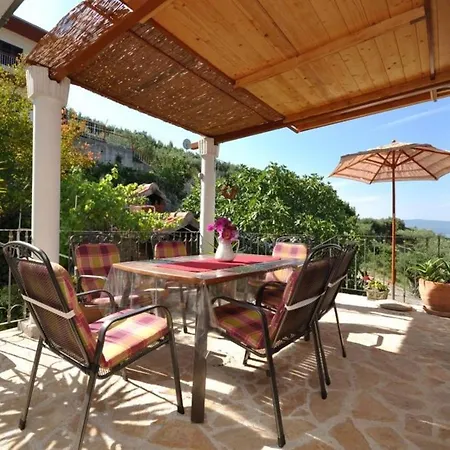 Apartments Jugana - With Pool Sumpetar